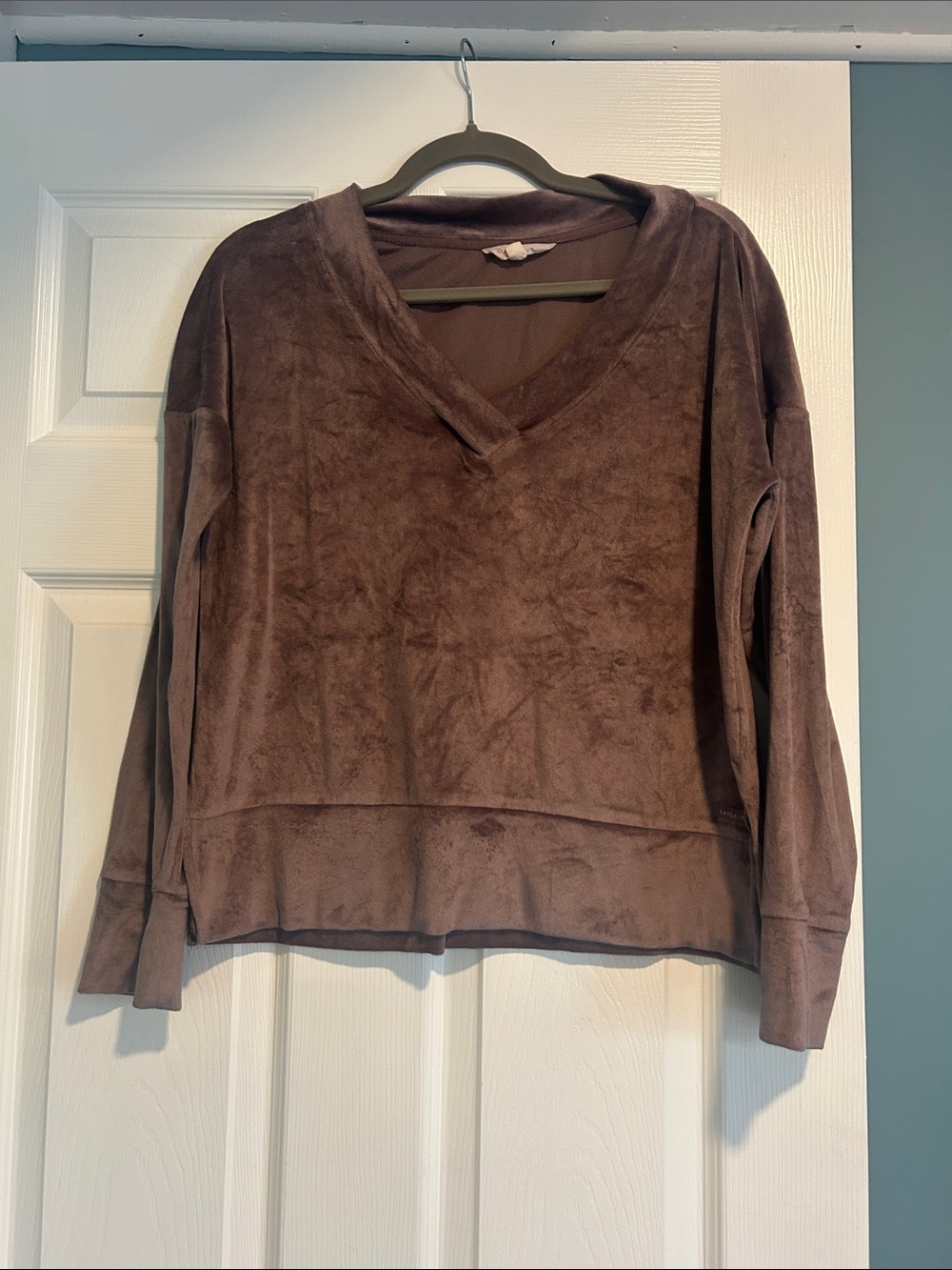 Danskin Brown Plush V-Neck Long Sleeve Pajama Top